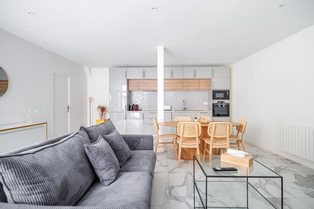 Beautiful Flat For 6 People #6 Apartamento Asnières Exterior foto